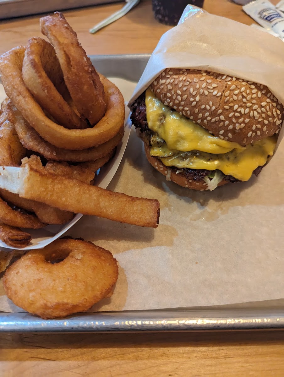 Hi-Way Burger & Fry-9